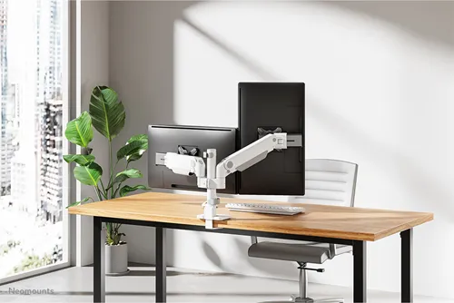 Neomounts DS65S-950WH2 monitorarm – elegant fullmotion-stöd för 24-34 tum