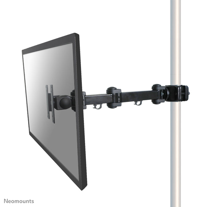 Neomounts FPMA-WP300black är ett tiltbart och svängbart pelarfäste för LCD/LED/TFT-skärmar upp till 30 tum (76 cm).