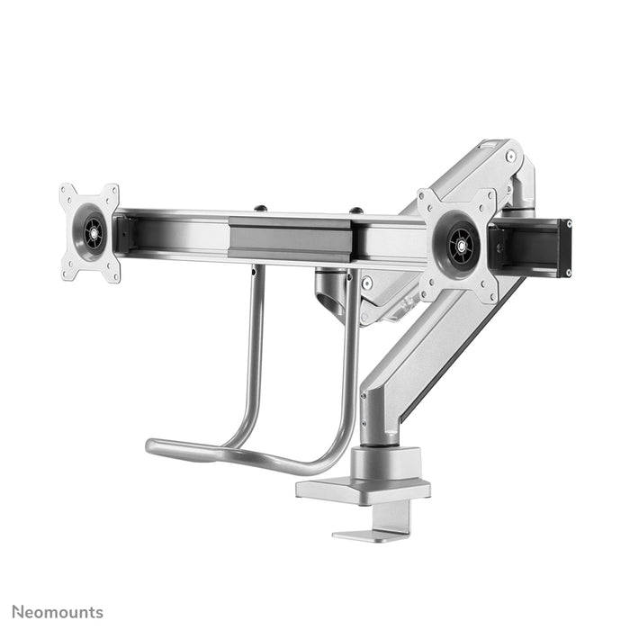 Neomounts NM-D775DX silver är ett gasfjädrat skrivbordsstöd med tvärstång och handtag för platta skärmar upp till 32 tum (81 cm).