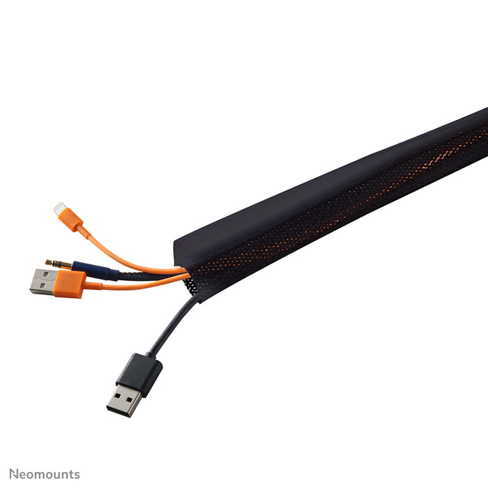 Neomounts NS-CS200 svart är en kabelstrumpa på 2 meter.