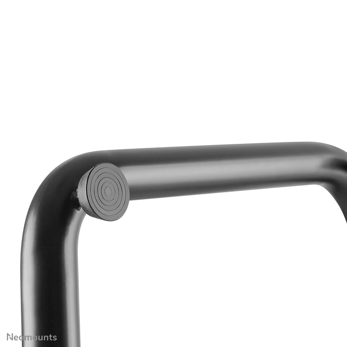Neomounts NS-M3600black är en rullbar möbel för flatskärmar upp till 80 tum (203 cm).