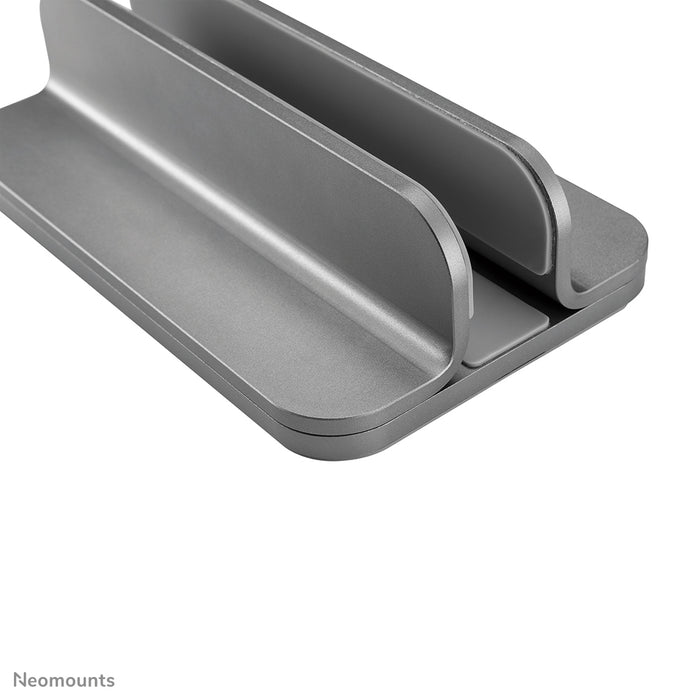 Neomounts vertikal laptopställ - Silver