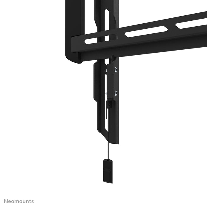 Neomounts WL30-550BL18 flat väggfäste för 43-86 tums skärmar - Svart