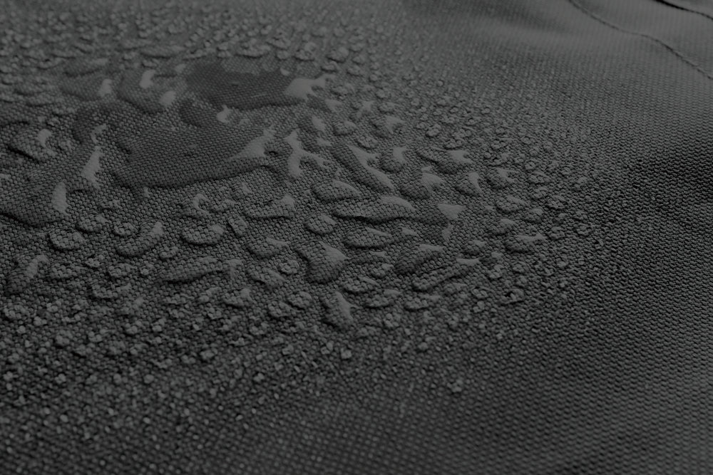 TV-skydd för utomhusbruk | 46" - 48" | Utmärkt kvalitet Oxford-tyg | Separat fack för fjärrkontroll | Svart